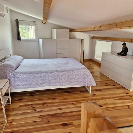 Petite Maison Meublee Entre Avignon Et Carpentras Morieres-les-Avignon Екстер'єр фото