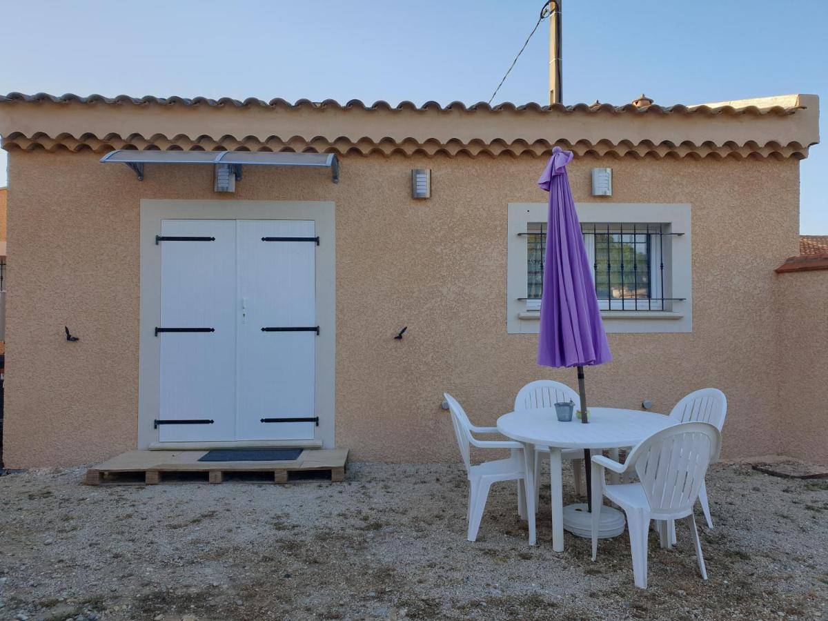 Petite Maison Meublee Entre Avignon Et Carpentras Morieres-les-Avignon Екстер'єр фото